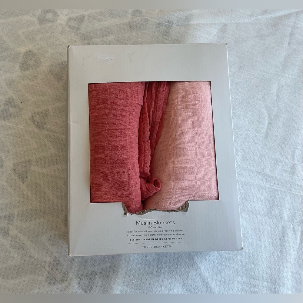 Little Unicorn Cotton Muslin Swaddle 2 Pack Rose Petal Set